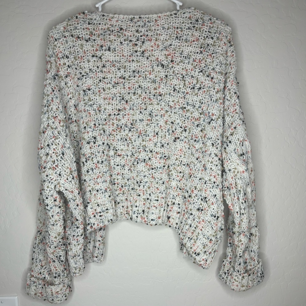 Moon & Madison Women Size M Multi Colored Open Front Boxy Cropped Cardigan - Picture 2 of 9